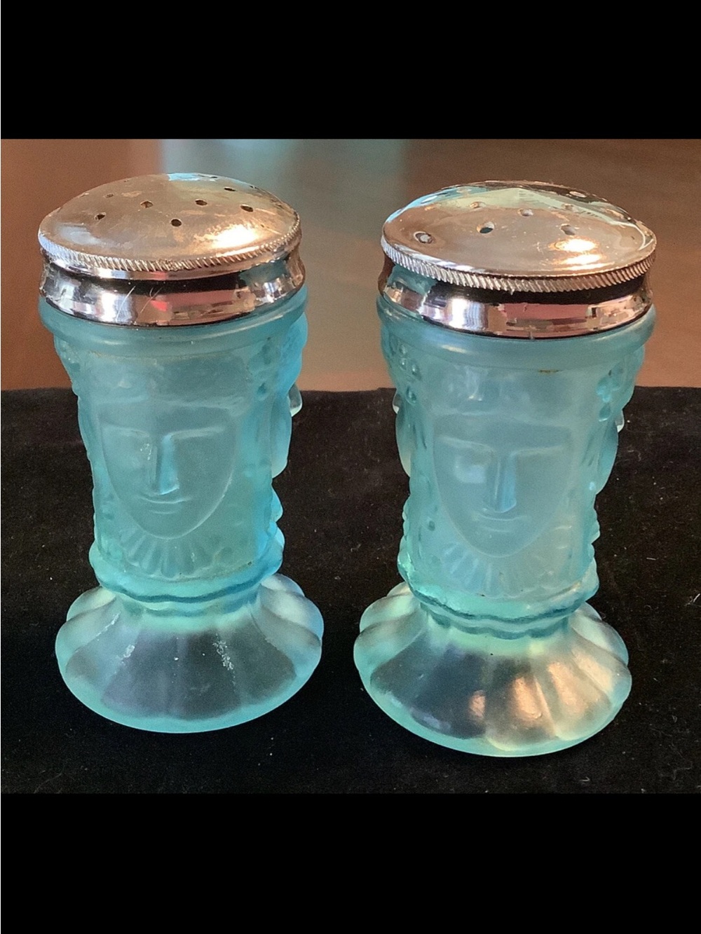 LG Write Frosted Aqua Blue 3 faces Glass Salt & Pepper Shakers